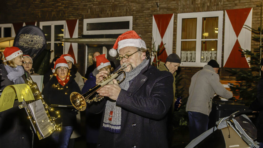 Viel Livemusik auf dem Anholter Adventsmarkt